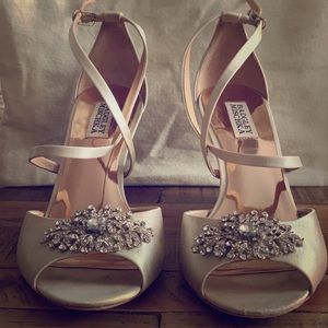Badgley Mischka Abigail Wedge Heel